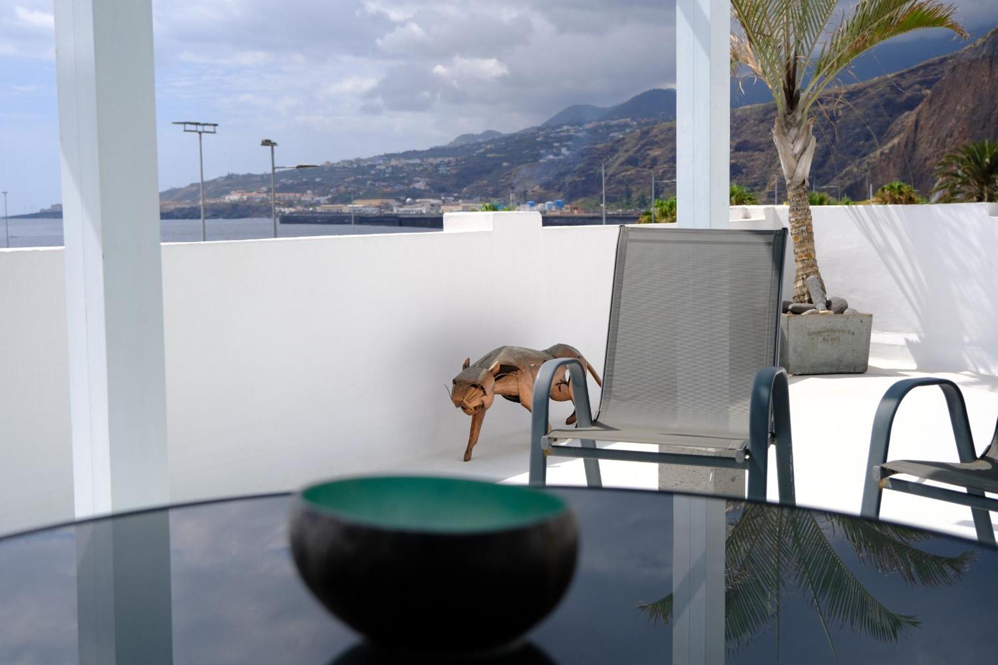 Rooftop Dreamhouse - 3Br With Seaviews Santa Cruz de la Palma  Kültér fotó